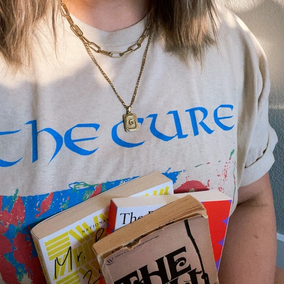 Meet your Posher, Gabrielle - Picture 1 of 1